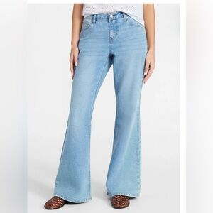 Woman’s Baggy Flare Jeans Sz. 16- Stretch Jeans ***NWT